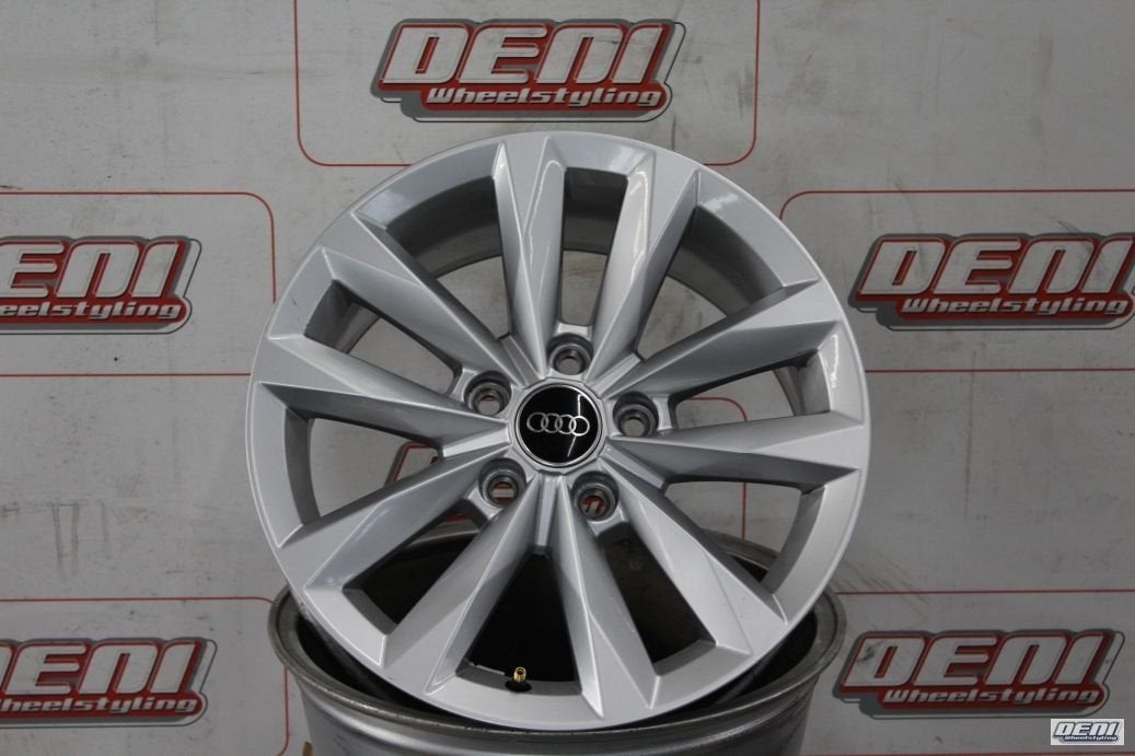 16" Audi A3 originele velgenset 8Y0601025 zeer jong gebruikt, Auto-onderdelen, Banden en Velgen, Gebruikt, Velg(en), -, -