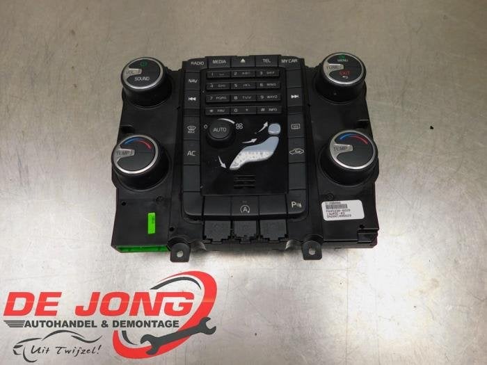 Panneau de commandes chauffage d'un Volvo V70, -, 3 mois de garantie, -, -