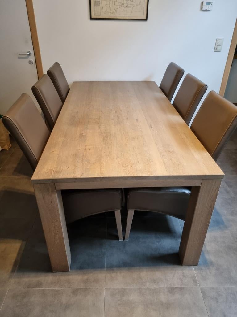Massief houten eettafel met zes stoelen, Huis en Inrichting, Complete eetkamers, Ophalen