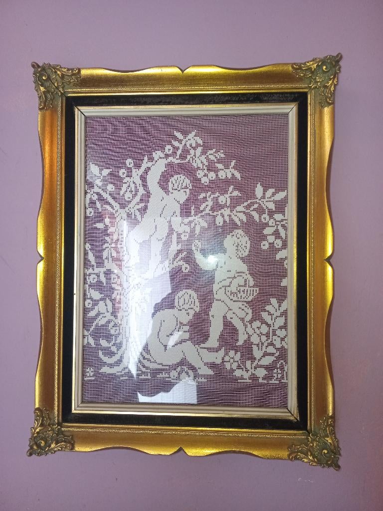 Cadre décoratif ancien en broderie (43 33 cm), Enlèvement ou Envoi