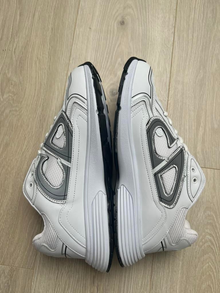 dior b30 wit/grijs, Vêtements | Hommes, Chaussures, Enlèvement ou Envoi, Comme neuf, Blanc, Baskets