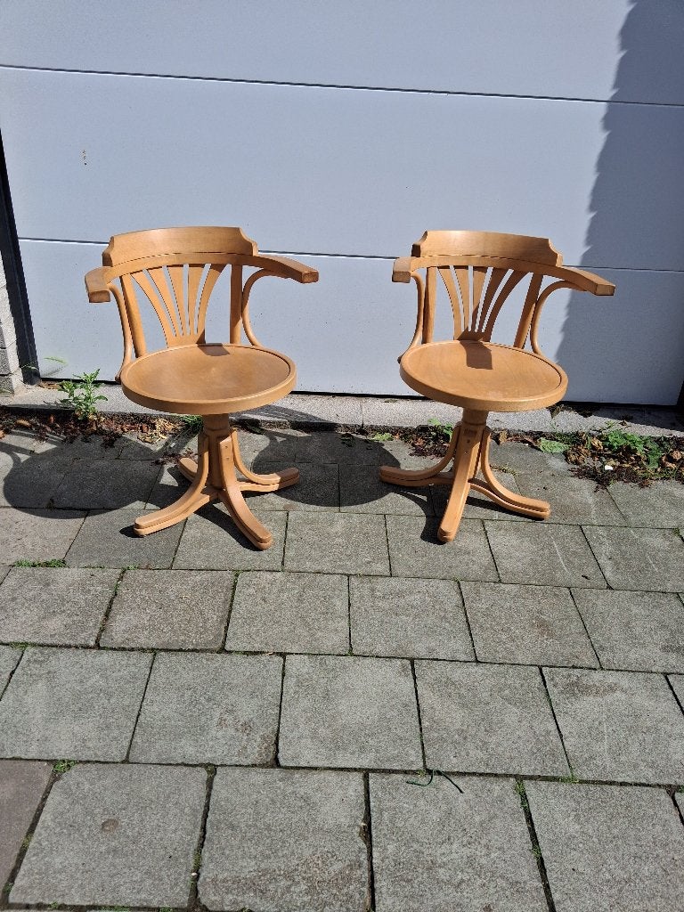 2 chaises en bois pivotante style THONET, Maison & Meubles, Autres couleurs, Deux, Enlèvement, Utilisé