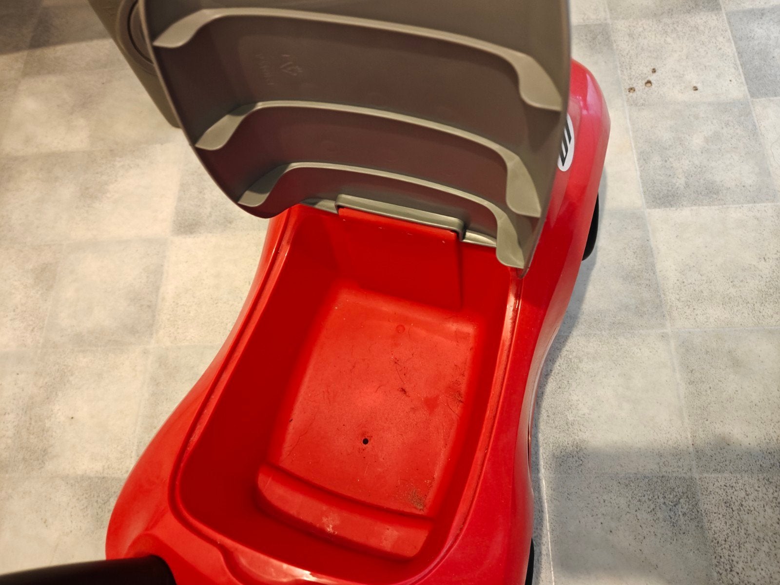 rode loopauto, Kinderen en Baby's, Ophalen, Zo goed als nieuw, Loopvoertuig