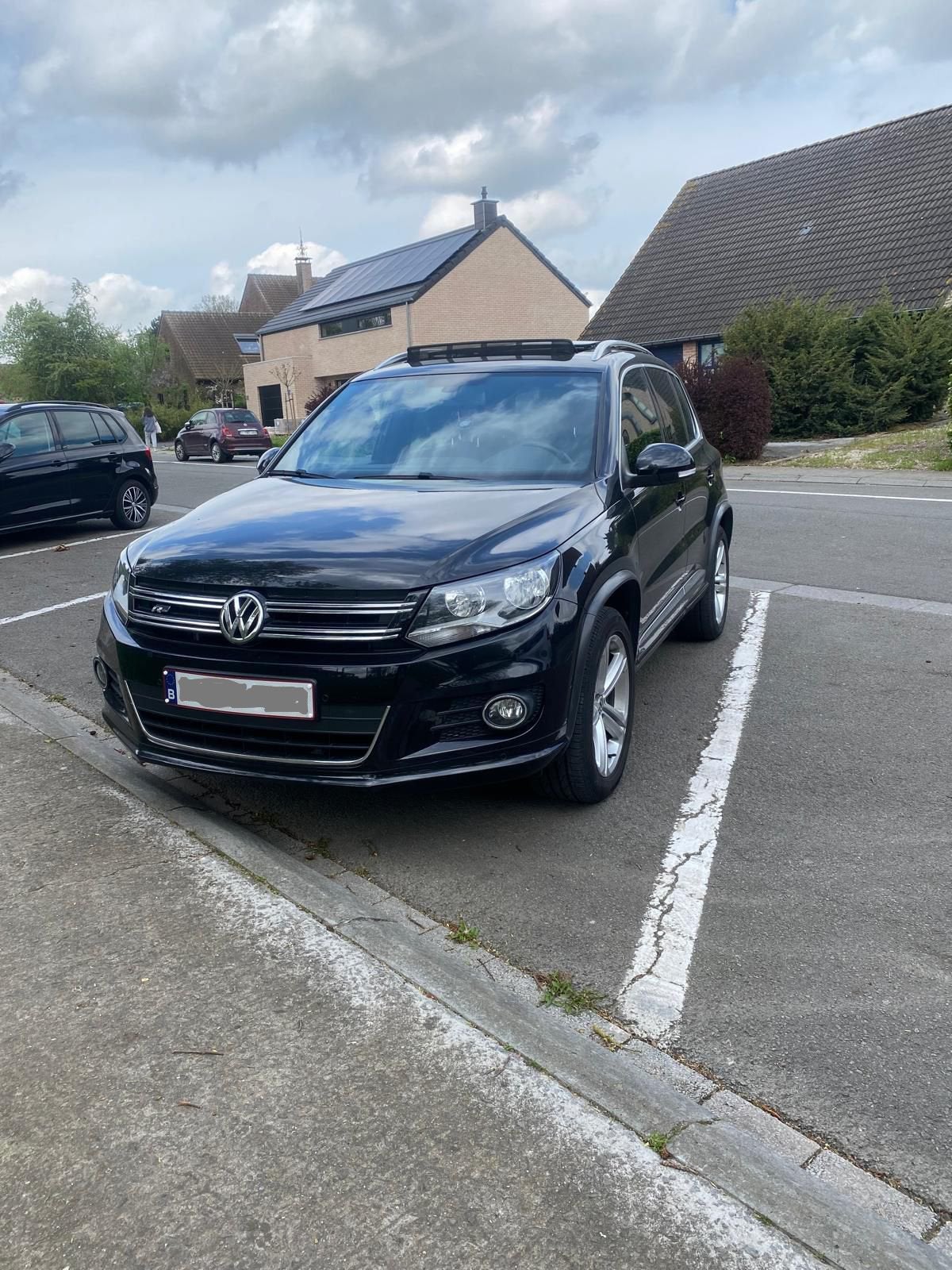 Tiguan R Line extérieur intérieur, Autos, Cuir, Euro 5, Achat, Toit ouvrant