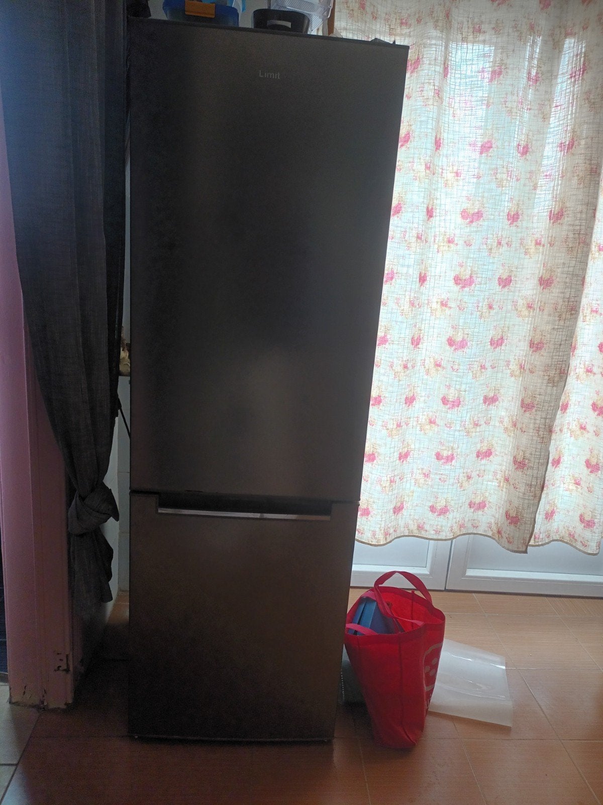 refrigarateur combiné 306 L  a donner!, Enlèvement