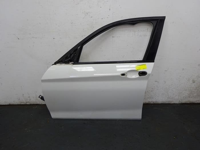 Portier 4Deurs links-voor van een BMW 1-Serie (300), Gebruikt, -, Deur, -