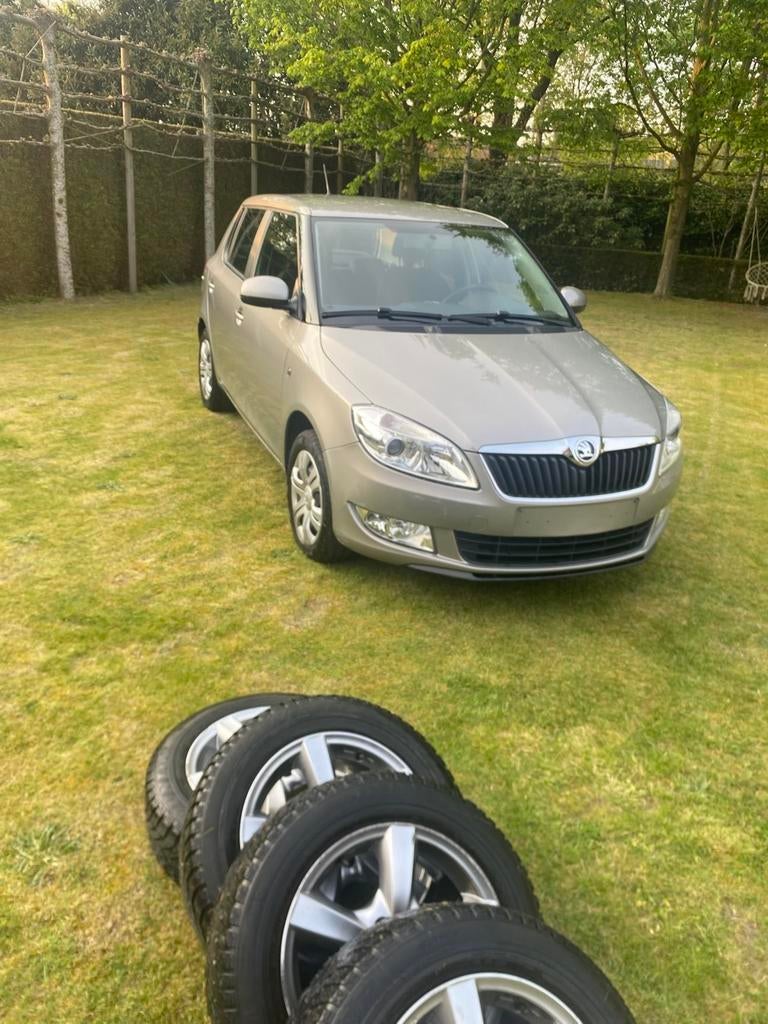 Skoda Fabia 2013 – Benzine – Slechts 35.000 km, Auto-onderdelen, Ophalen, Skoda