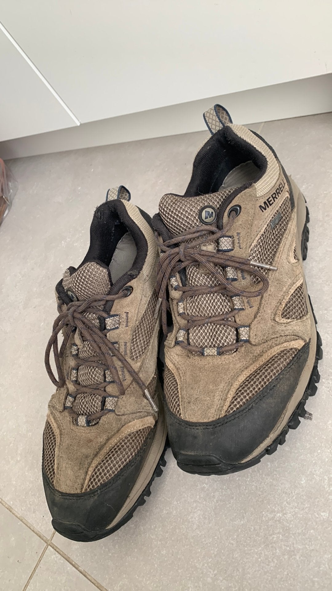Merrell gore-tex stapschoenen maat 44, Ophalen, Gebruikt