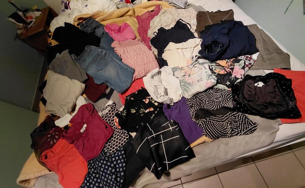Gros lot de vêtements femme, Enlèvement, Comme neuf, Taille 36 (S)