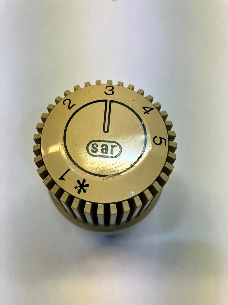 Thermostatische kraan, Doe-het-zelf en Bouw, Verwarming en Radiatoren, Ophalen, Gebruikt, Radiator