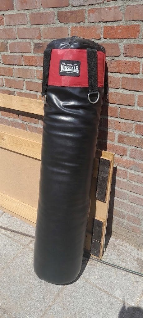 Lonsdale London Bokszak (Zwart/Rood), Ophalen, Zo goed als nieuw, Bokszak