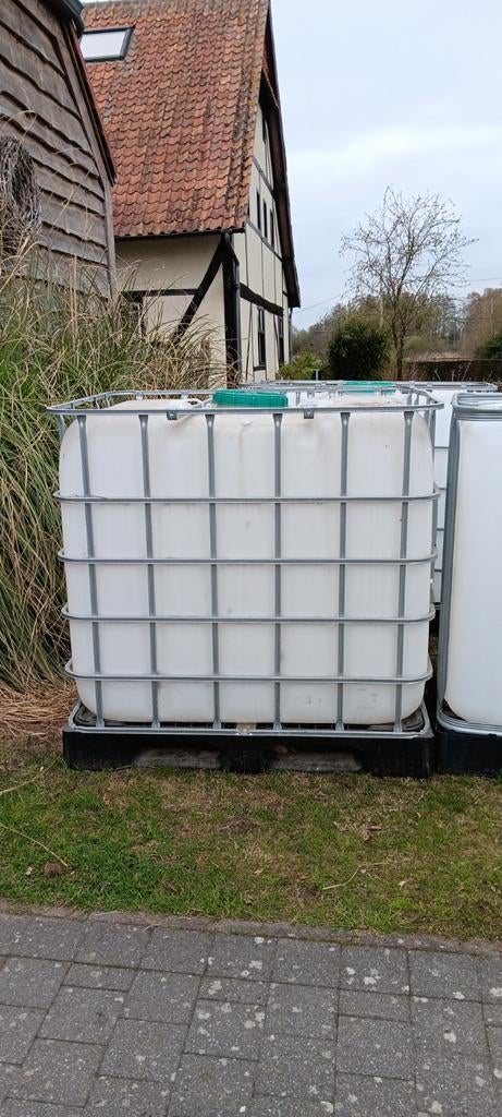 Tonnen te koop, Tuin en Terras, Kunststof, Met kraantje, 150 liter of meer, Ophalen of Verzenden