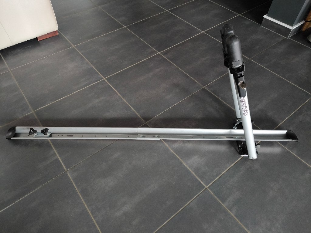 Porte vélo en alu MENABO, Vélos & Vélomoteurs, Enlèvement, Comme neuf, Autres marques