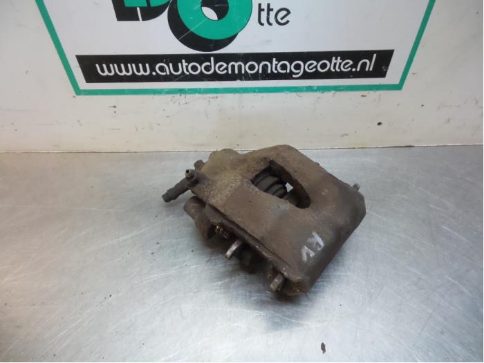 Remklauw (Tang) rechts-voor van een Volkswagen Beetle (Beetl, Auto-onderdelen, Remmen en Aandrijving, Volkswagen, Gebruikt, 3 maanden garantie