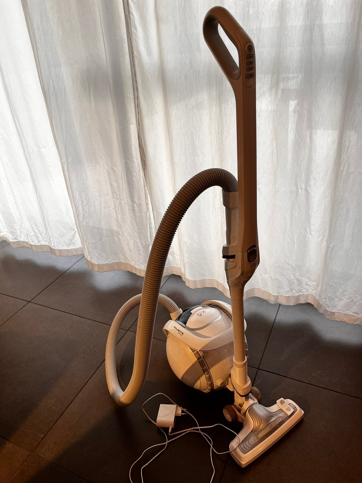 Aspirateur Rowenta X O 90 - parfait, Electroménager, Rowenta, Sans fil, Enlèvement ou Envoi, Réservoir