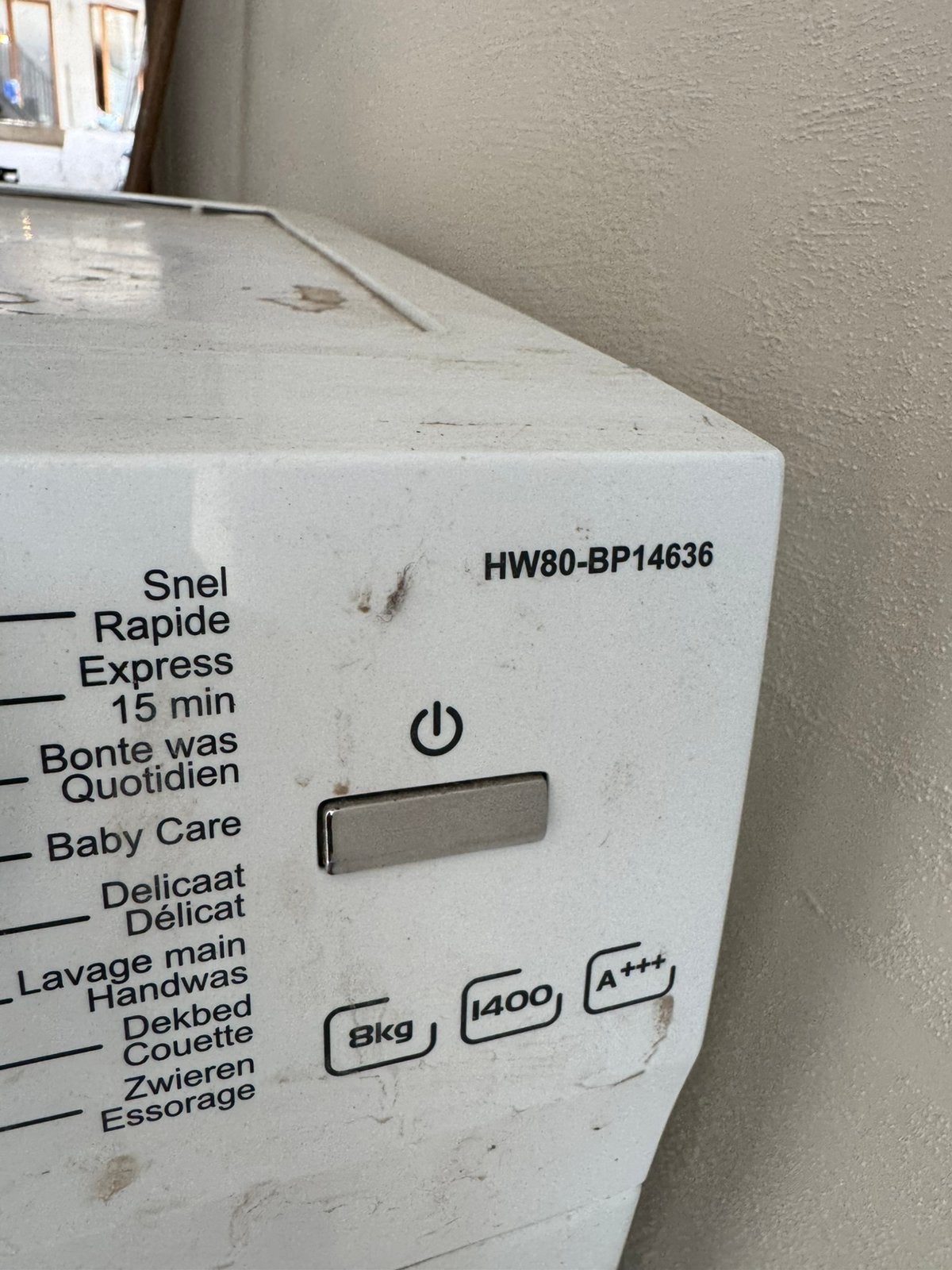 Wasmachine haier - pompje doet soms moeilijk, Ophalen, Zo goed als nieuw