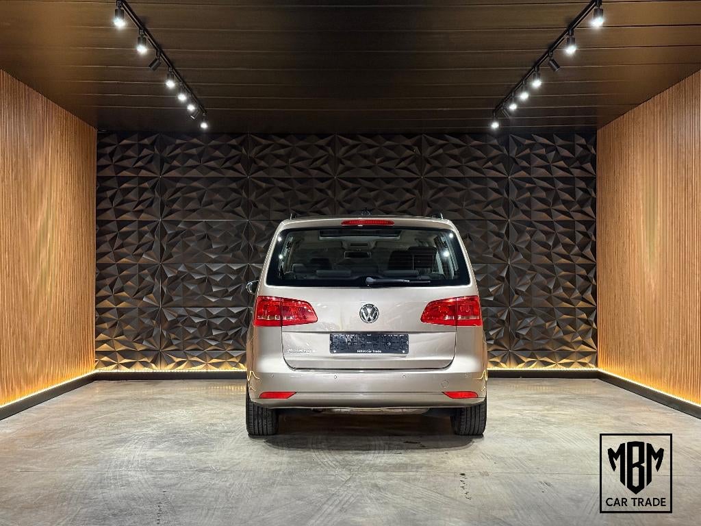 ✅ Volkswagen Touran 1.2 TSI Highl 7ZITP Pano Navi 1eig GARAN, Autos, 1197 cm³, Euro 5, Achat, Beige