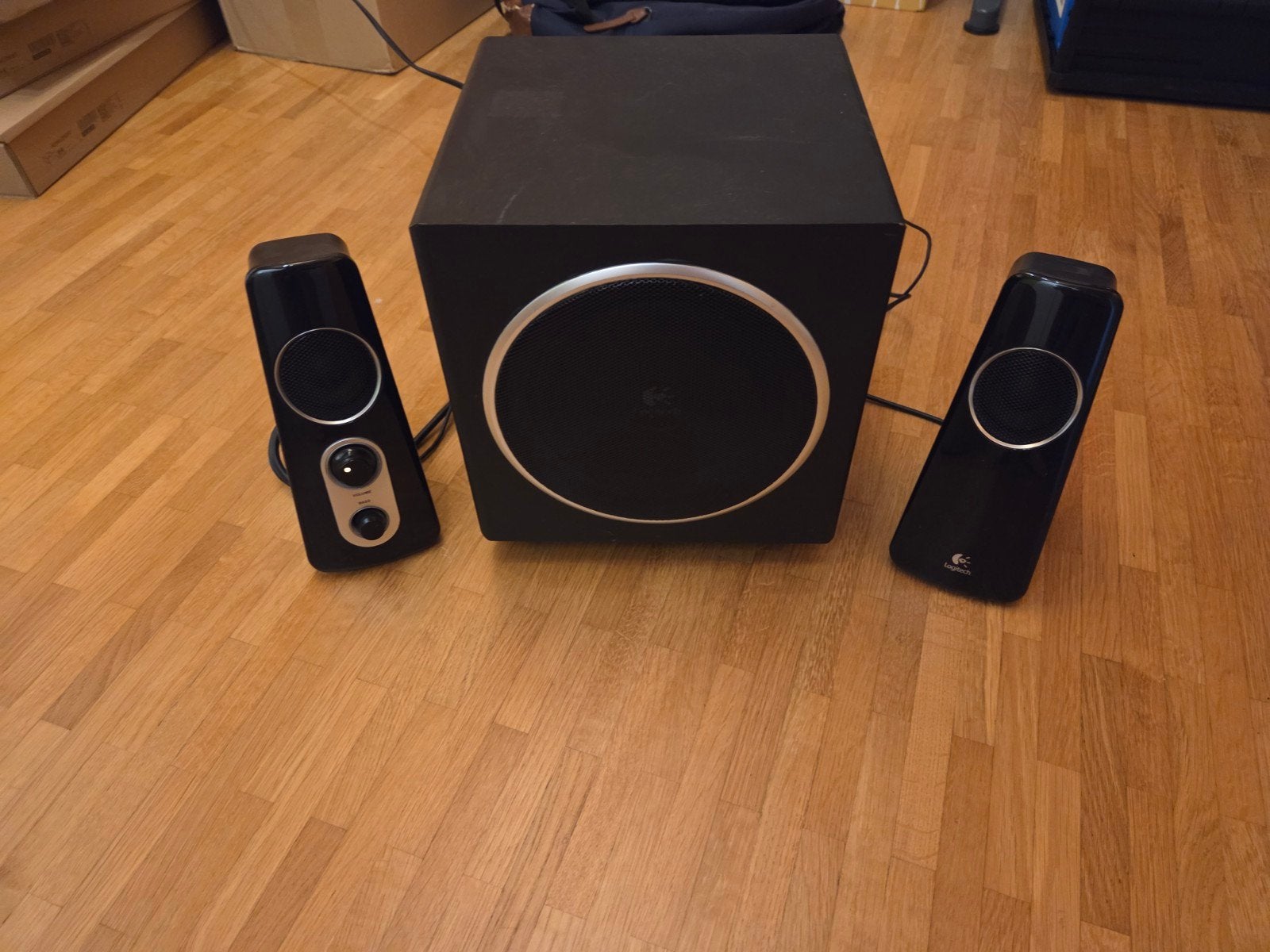 Logitech Z523 2.1 speakers, Enlèvement ou Envoi, Comme neuf, Canal audio 2.1, Logitech