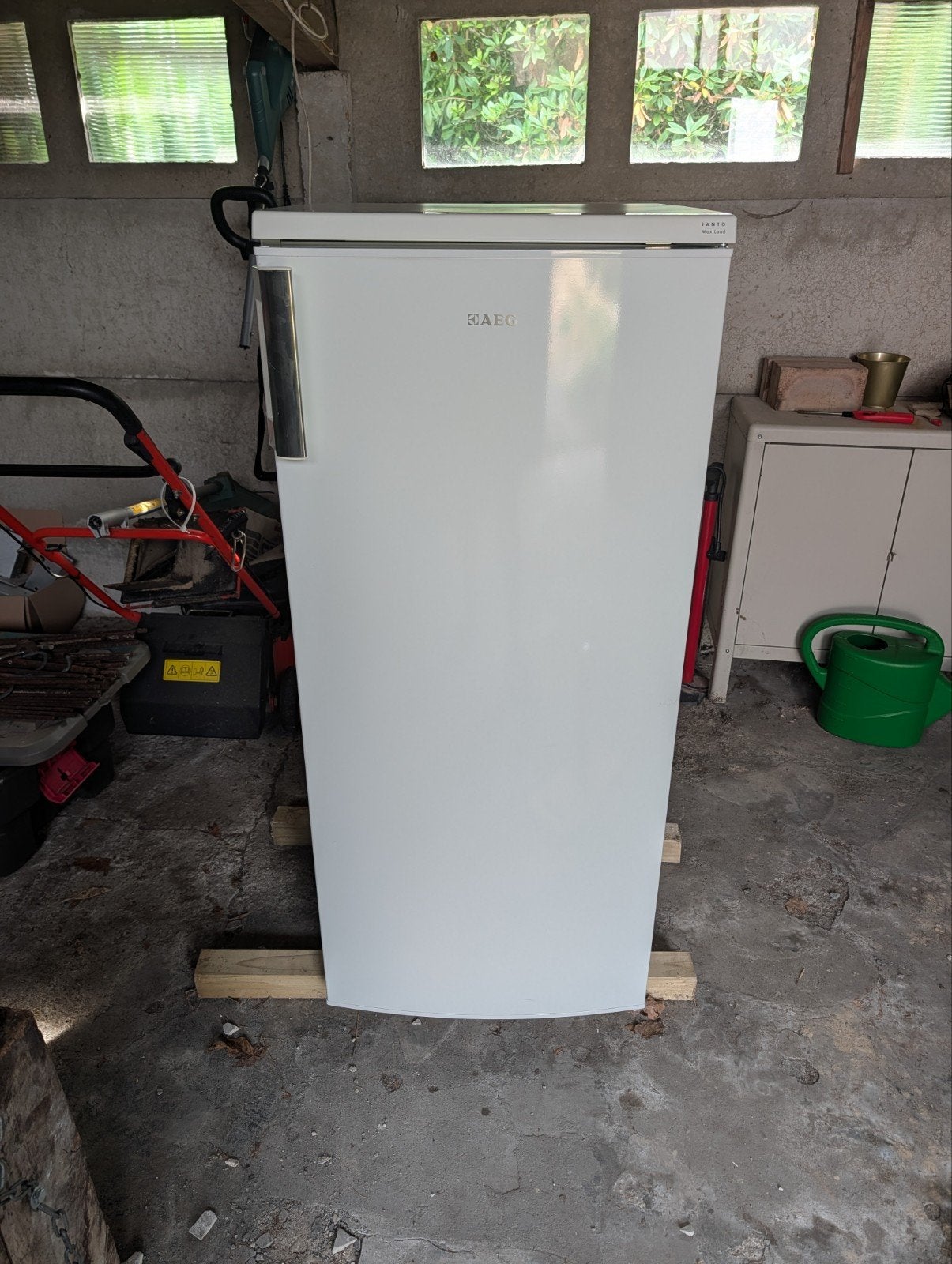 Nette AEG Koelkast – Zeer ruim 240L – Zonder vriesvak, Elektronische apparatuur, Vriezers en Diepvrieskisten, Ophalen, Gebruikt