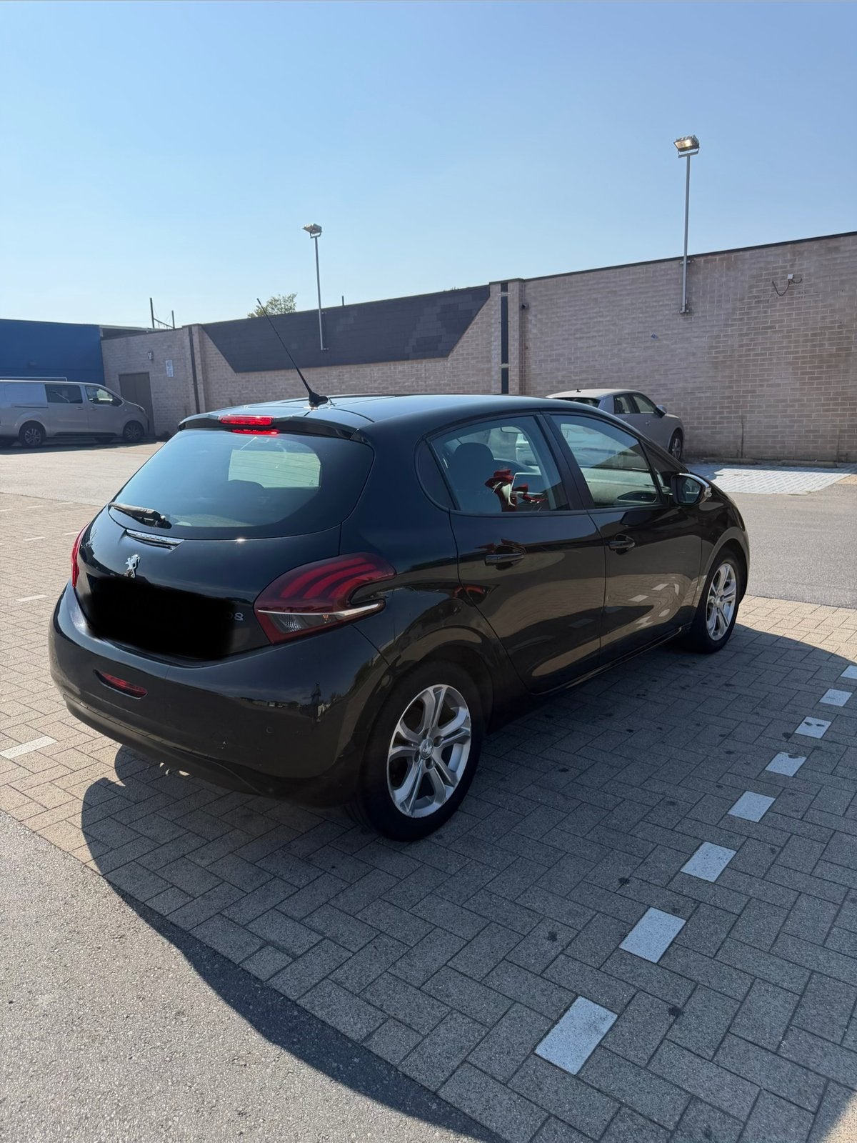 Peugeot 208 demande d’immatriculation, Autos, Peugeot, Achat, Diesel, Particulier