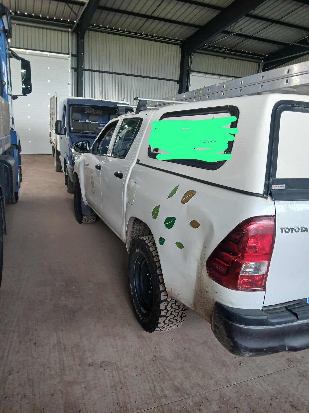 Toyota hilux, Enlèvement