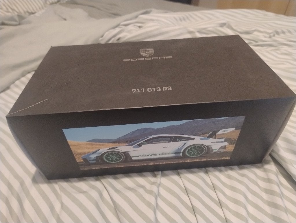 1/18 Porsche 911 gt3 rs in box spark limited, Hobby & Loisirs créatifs, Voitures miniatures | 1:18, Enlèvement ou Envoi, Comme neuf