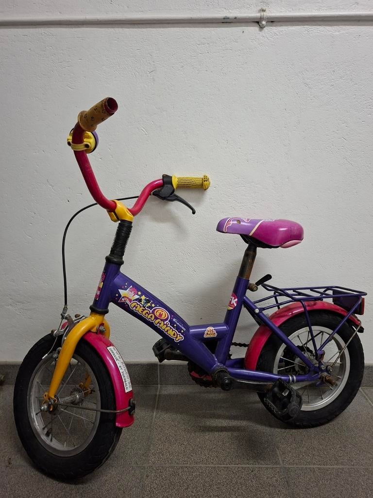 Kinderfiets Mega Mindy., Fietsen en Brommers, Ophalen, Gebruikt, Zijwieltjes