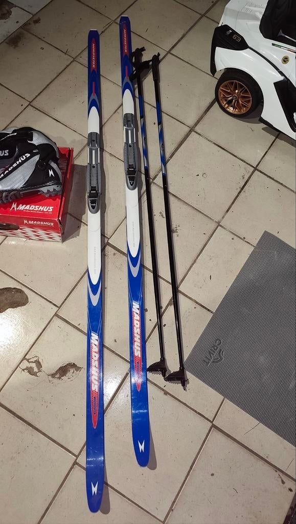 Ski de fond, Enlèvement