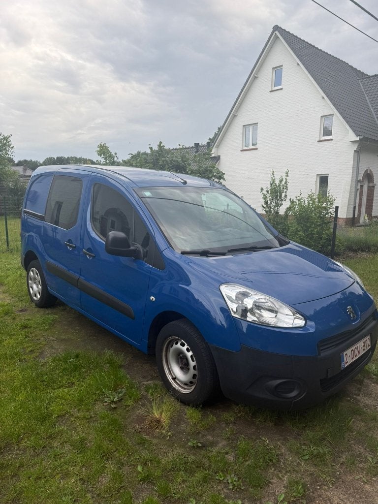 Peugot Partner 2015, Auto's, Euro 5, Zwart, Blauw, Leder