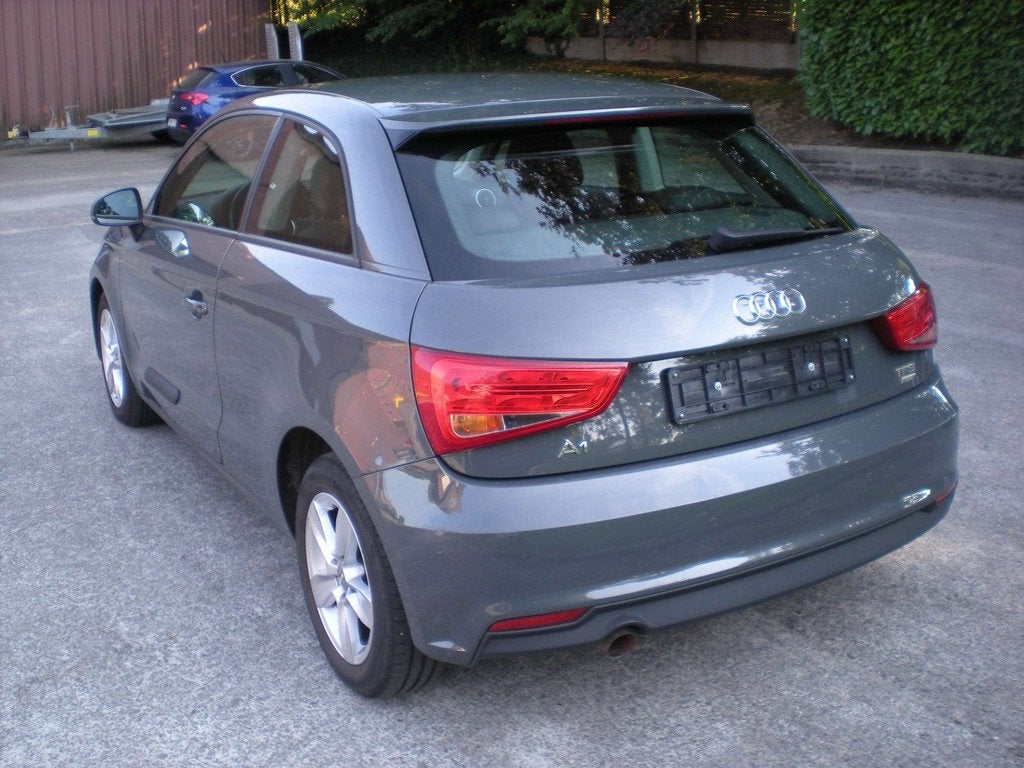 Audi A1 1.0 TSI, Autos, Audi, Argent ou Gris, Achat, A1, Entreprise