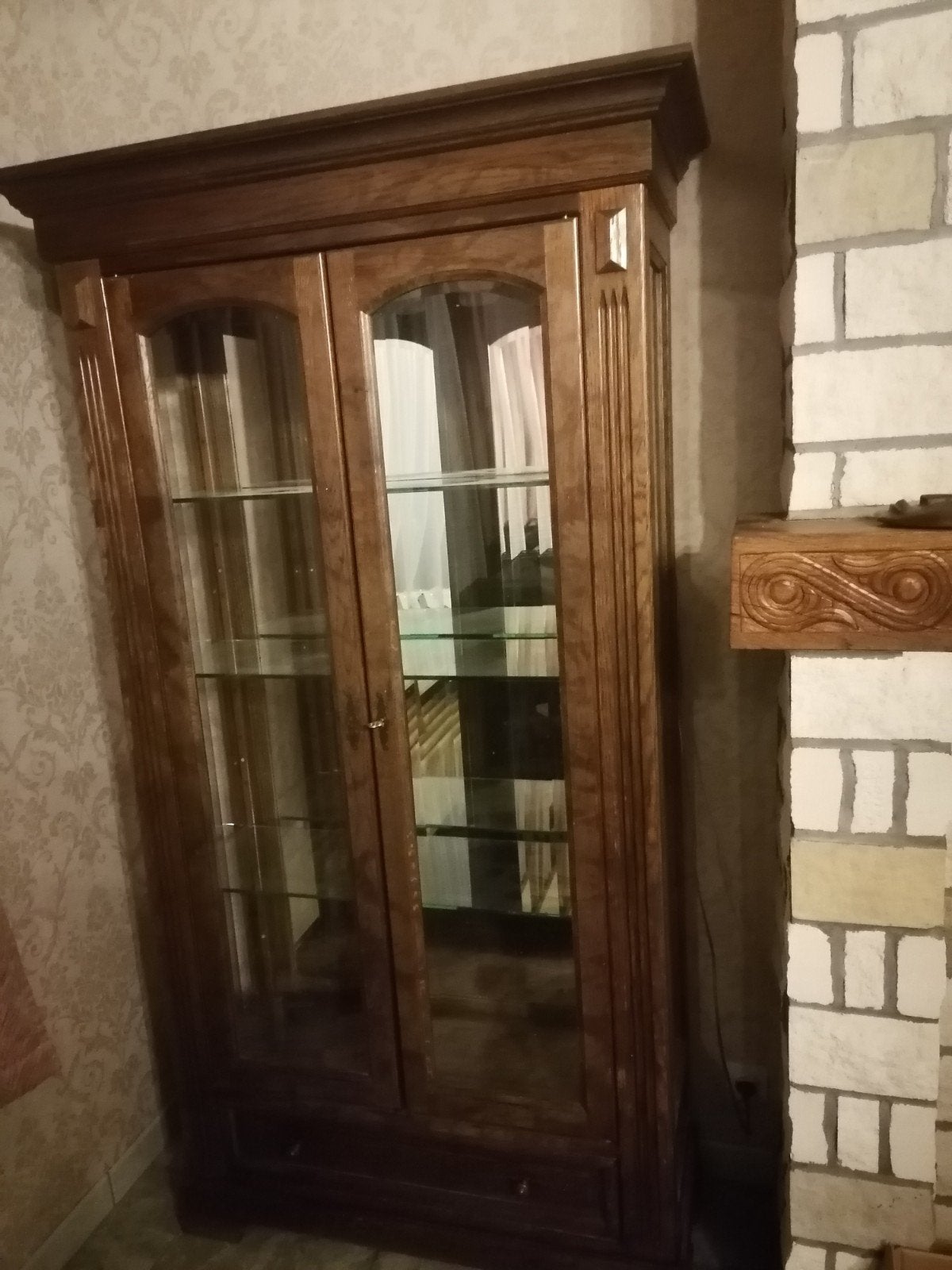 Vitrine, armoire à vaisselle, armoire en verre, éclairage, t, Maison & Meubles, 25 à 50 cm, Comme neuf, 100 à 150 cm, Chêne
