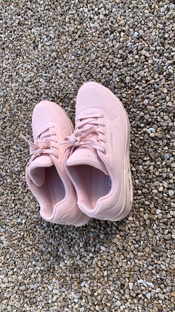 2 paar weinig gedragen sketchers maat 38, Kleding | Dames, Schoenen, Ophalen, Sneakers, Roze, Gedragen