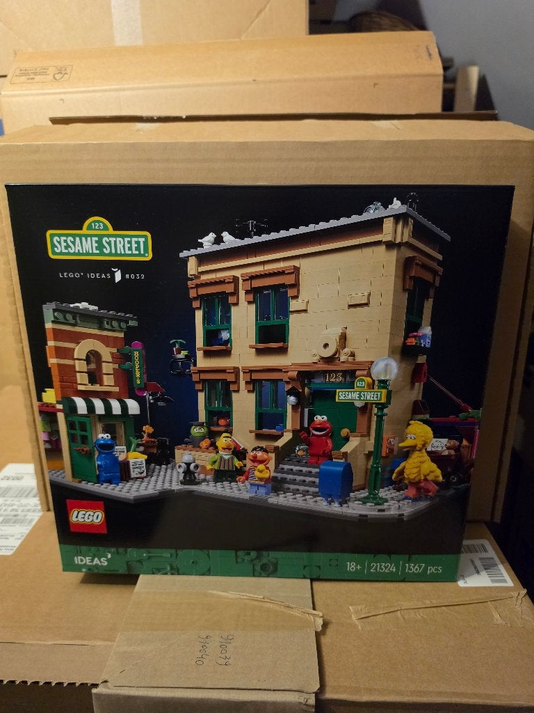 NIEUW - Lego 21324 - Ideas - Licensed - 123 sesame street, Lego, Nieuw, Ophalen of Verzenden, Complete set