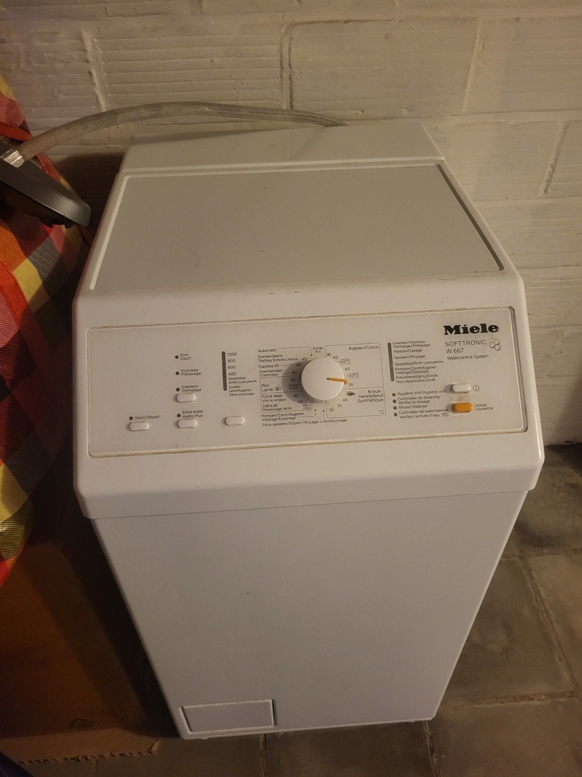 Machine à laver Miele Softronic W667, Electroménager, Lave-linge, Enlèvement, Classe énergétique A ou plus économe, 90 à 95 cm