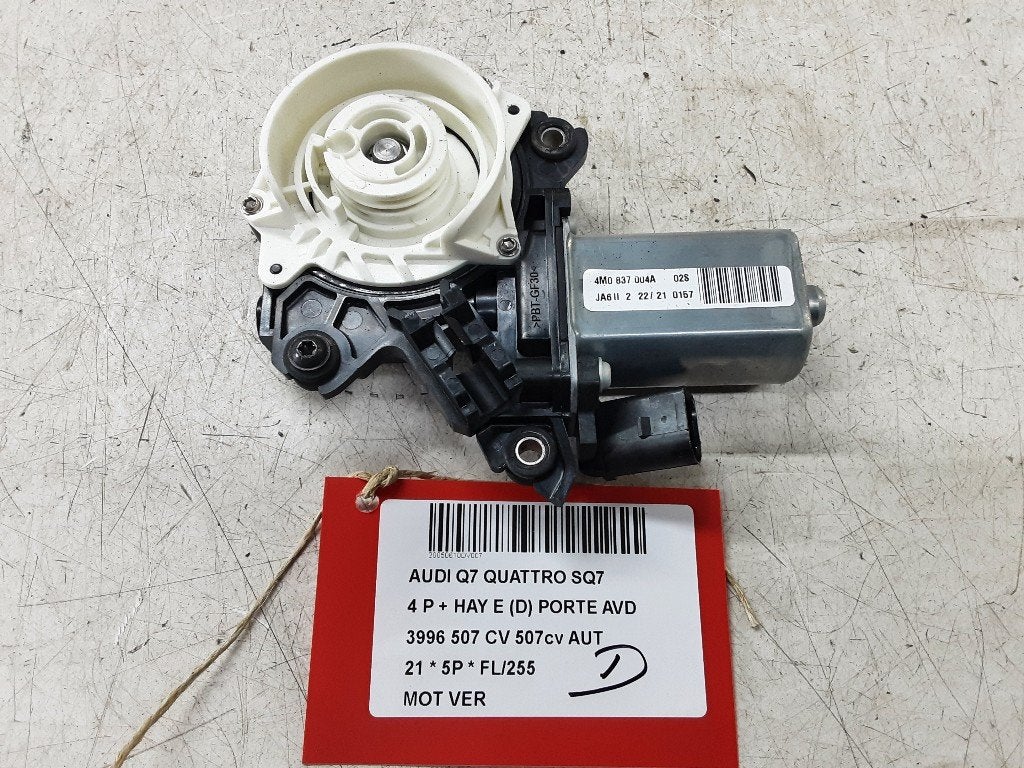 VEROUILLAGE CENTRALISEE MOTEUR SQ7 (4MB / 4MG) (4M0837004A), Mevr. I. Hauben, Audi, Utilisé, Rue de l'Espoir 34 34
4030  GRIVEGNÉE, BE