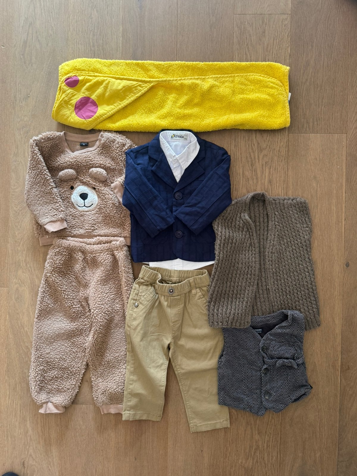 Kledingbundel, Kinderen en Baby's, Babykleding | Baby-kledingpakketten, Ophalen of Verzenden, Zo goed als nieuw