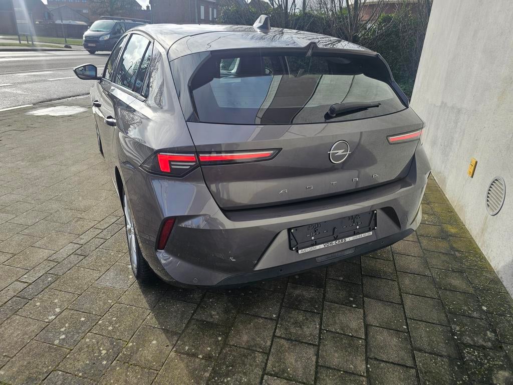 Opel astra 1.2 turbo edition s/s, 1198 cc, 5 deurs, 3 cilinders, LED verlichting