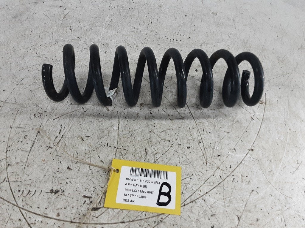 RESSORT DE SUSPENSION ARRIERE BMW 1 serie (F20), Autos : Pièces & Accessoires, Utilisé, BMW, Petuelring 130
80809  München, DE