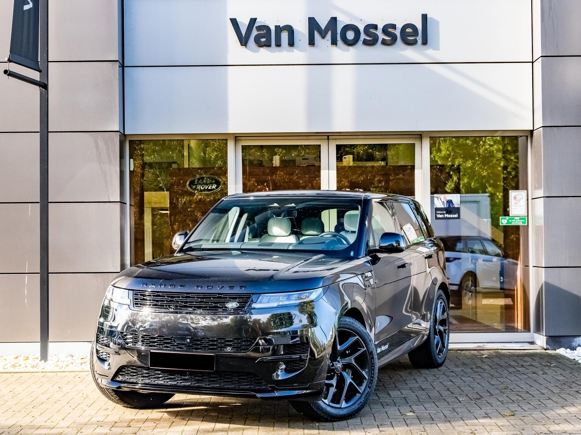 Land Rover Range Rover Sport P460e Battersea Edition AWD Aut, Autos, Cuir, 460 ch, Achat, Entreprise