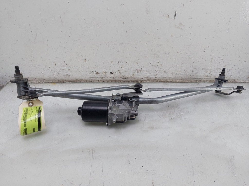 RUITENWISSER MECH + MOTOR Sprinter 3,5t (907.6 / 910.6), Gebruikt, Valeo, Mercedes-Benz, 100, rue de Courcelles
75017  Paris, FR