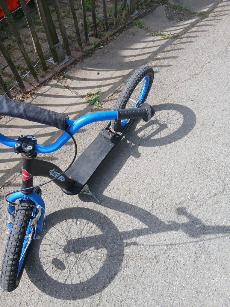 Trotinette enfants roue de 20pousse