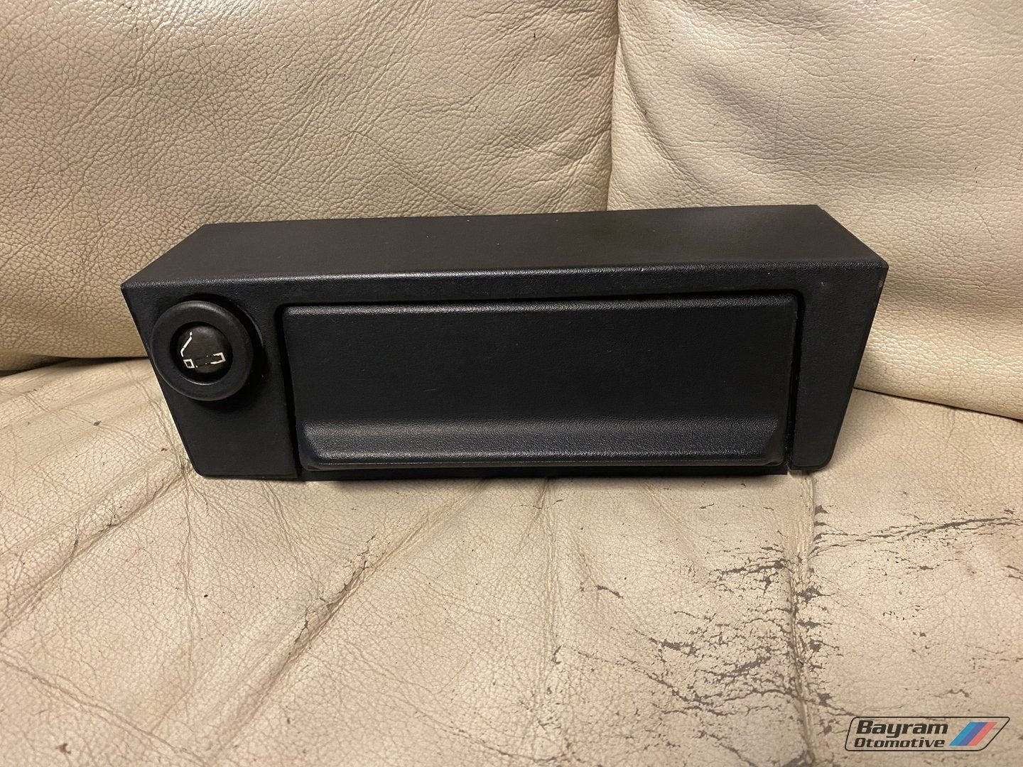 Bmw E28 asbak unit sigarettenaansteker middenconsole 5-serie, -, Utilisé, -, Enlèvement ou Envoi