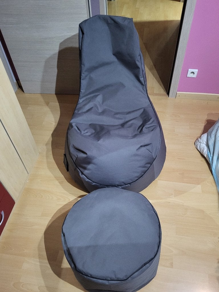 Pouf poire + repose-pieds, Maison & Meubles, Sièges-poires, Enlèvement, Utilisé, Gris, Pouf