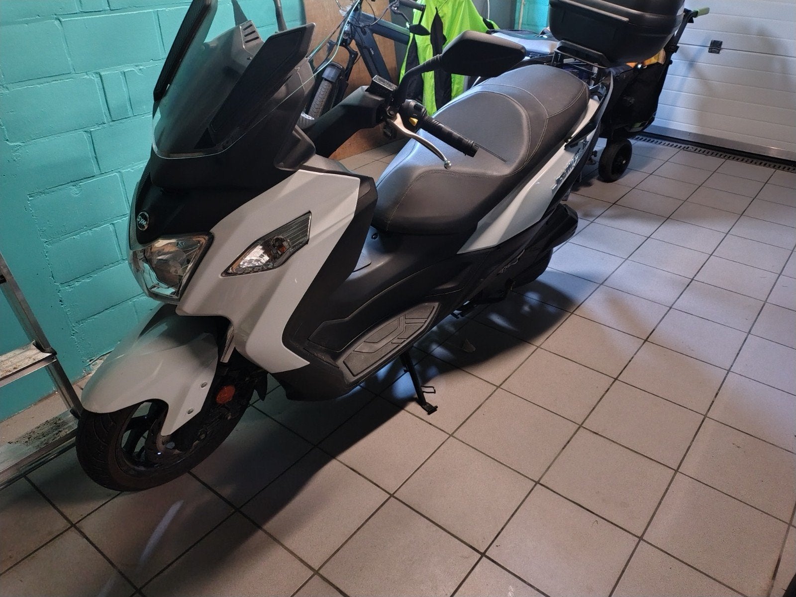 sym joymax 125, Vélos & Vélomoteurs, Enlèvement, Comme neuf