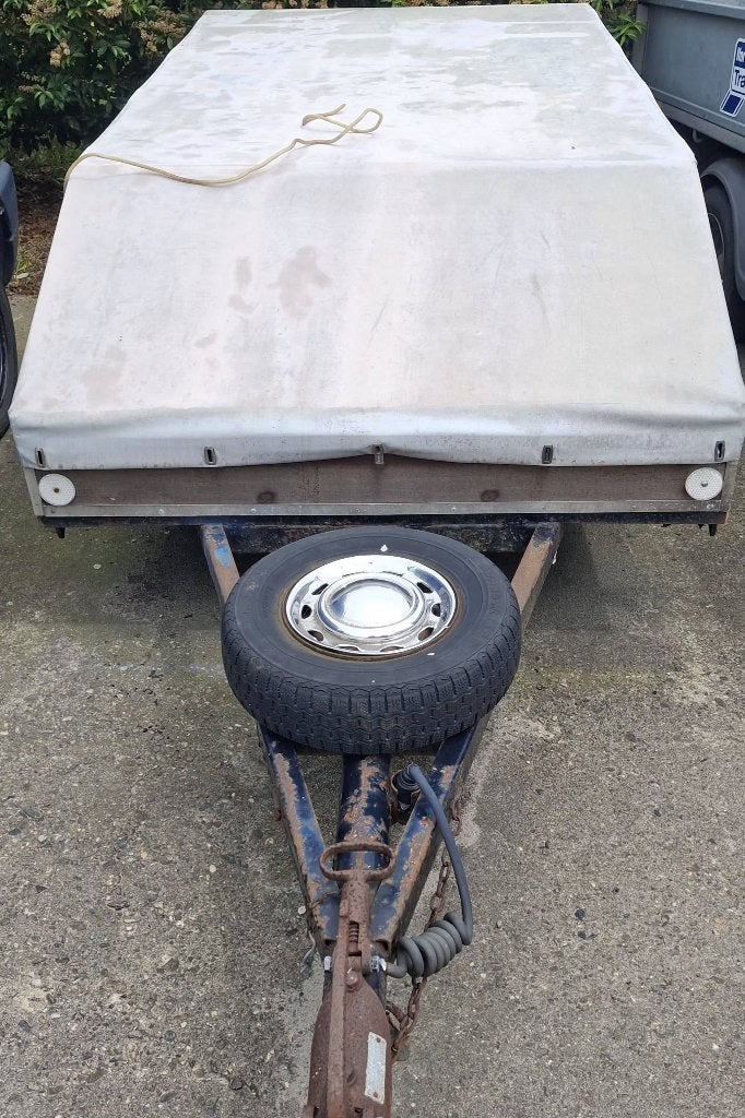 Dubbelas aanhangwagen, Ophalen, Gebruikt