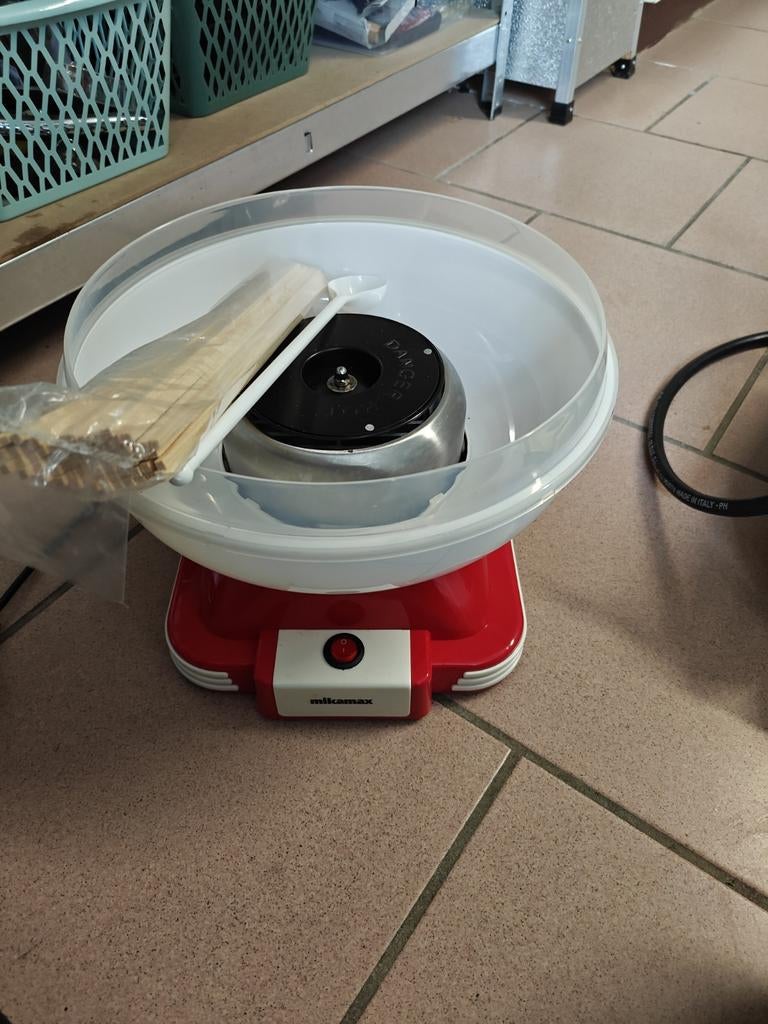 Suikerspinmachine, Elektronische apparatuur, Ophalen