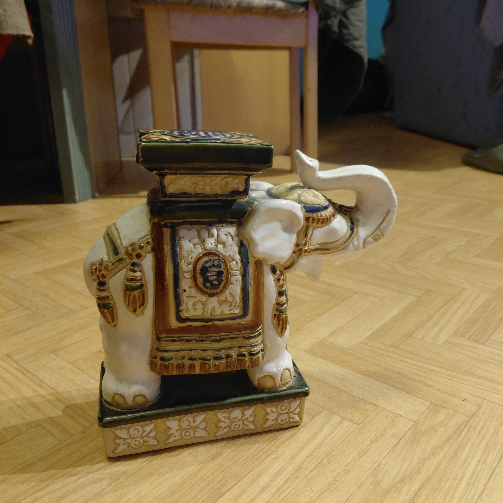 Vintage olifant wit, Ophalen, Wit, Steen/keramiek, China