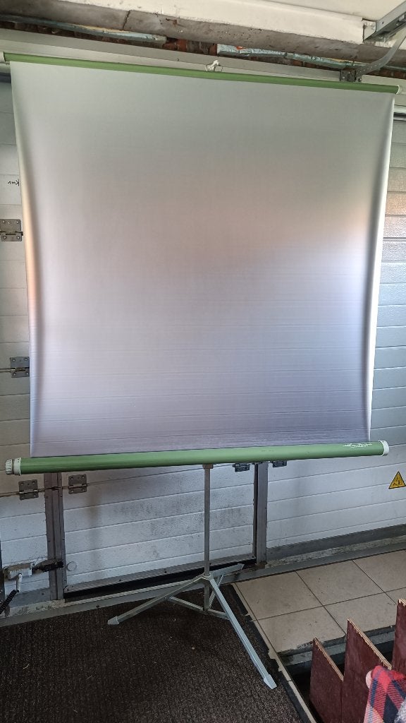 beamer of dia projectie scherm, Ophalen, Zo goed als nieuw