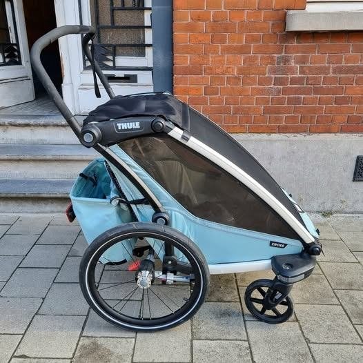 Thule Chariot Cross 2 (Double) | €790 (prijs nieuw €1.300), Vélos & Vélomoteurs, Accessoires vélo | Remorques, Comme neuf, Enlèvement