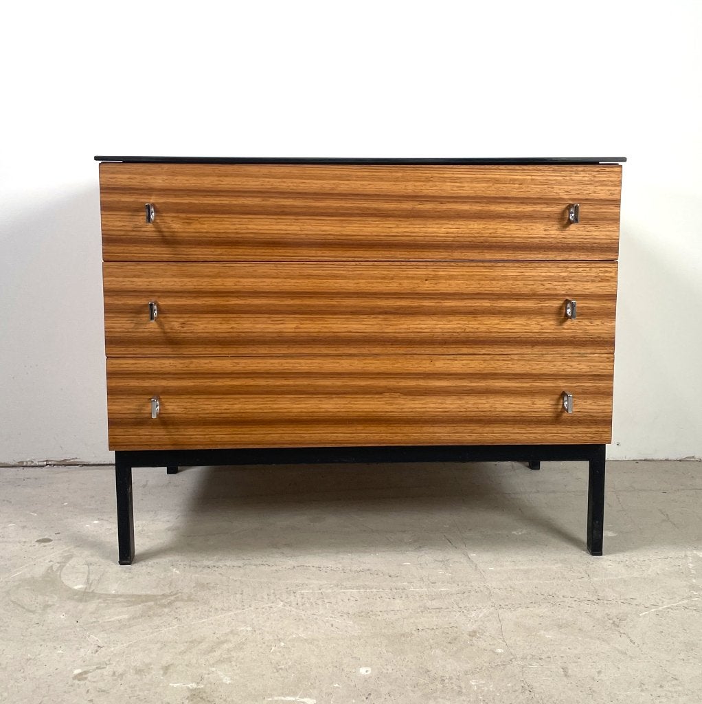 Commode vintage dans le style de Pierre Guariche, Maison & Meubles, 3 ou 4 tiroirs, 25 à 50 cm, Teck, Moins de 100 cm